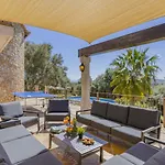 Villa Hidden Retreat / Denga