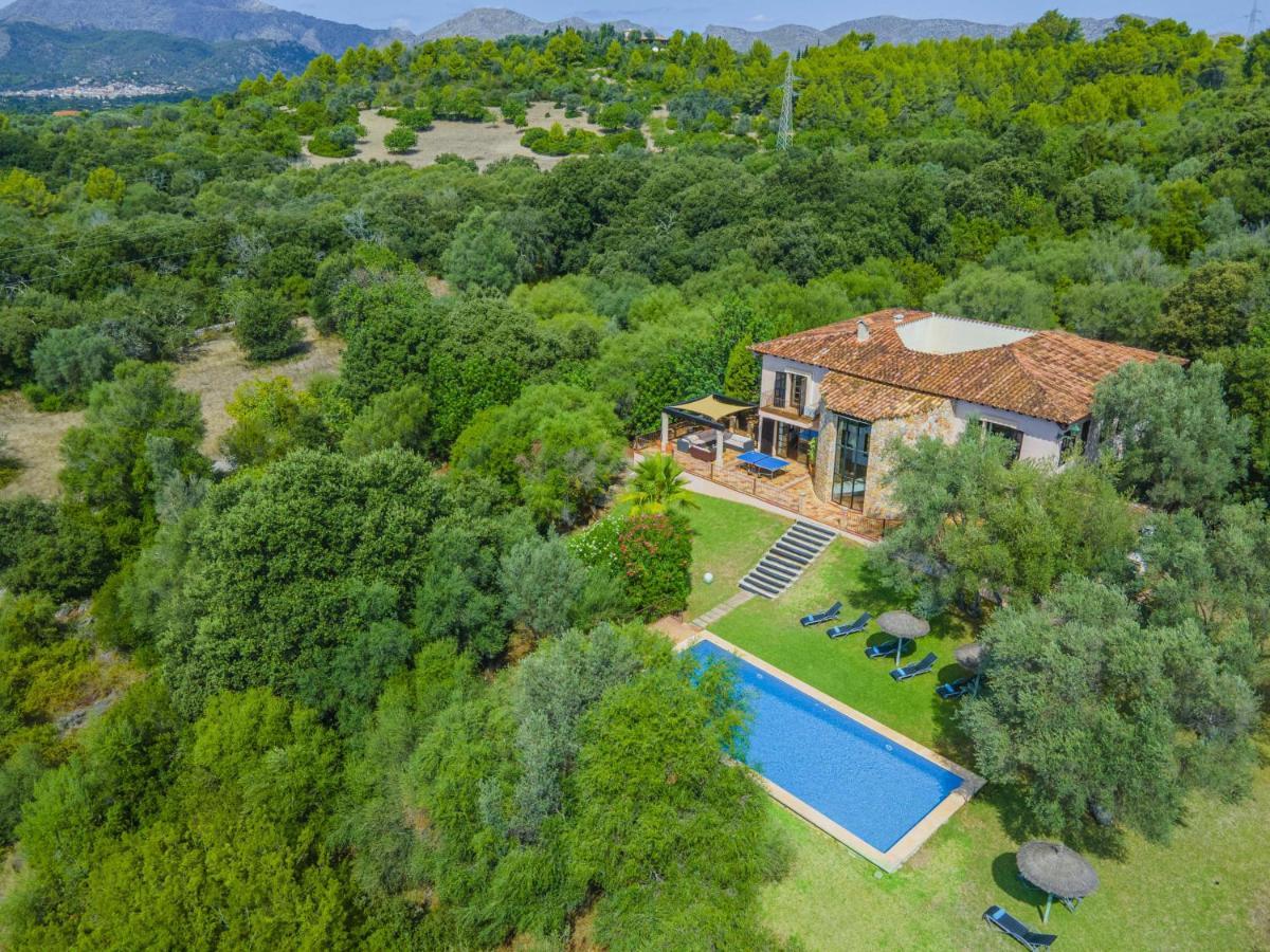 Hidden Retreat / Denga Villa *