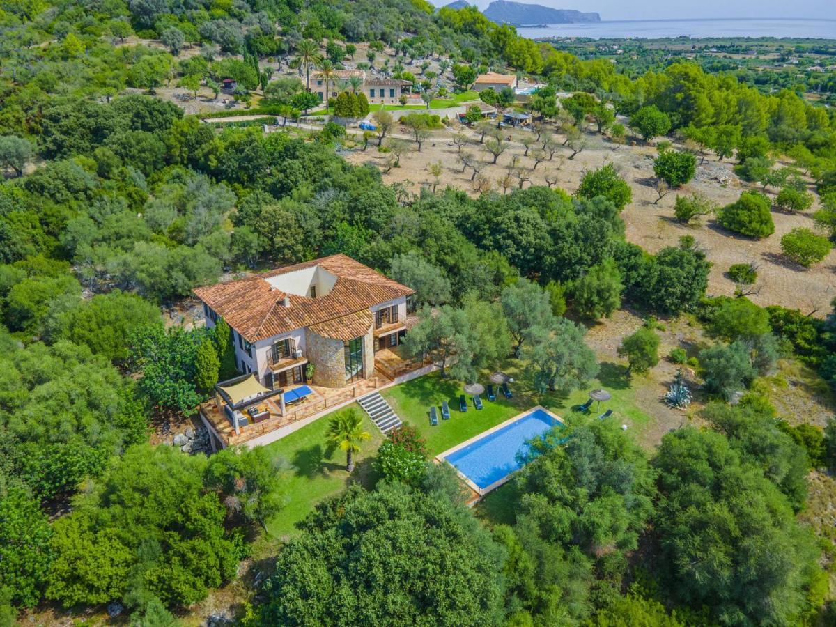 Villa Hidden Retreat / Denga