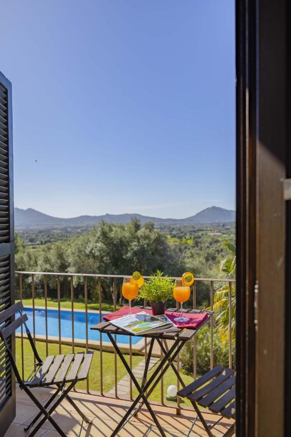 Hidden Retreat / Denga Villa