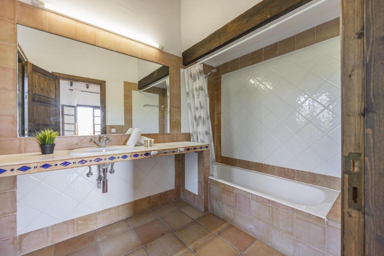 Hidden Retreat / Denga Villa Pollenca
